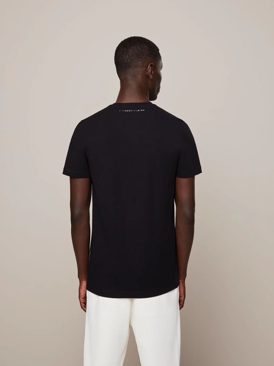 AlphaTauri Men's Classic Taurex V-Neck T-Shirt - Black