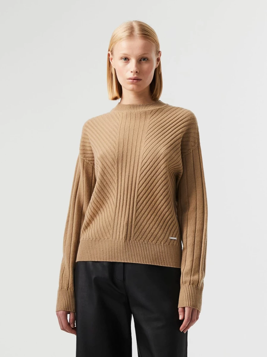 Women's Brown/Beige Seamless 3D Knit Cashmere-Blend Crewneck Sweater | AlphaTauri