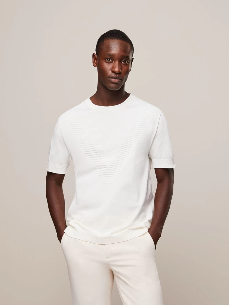 AlphaTauri Men's Ivory Seamless 3D Knit Performance T-Shirt