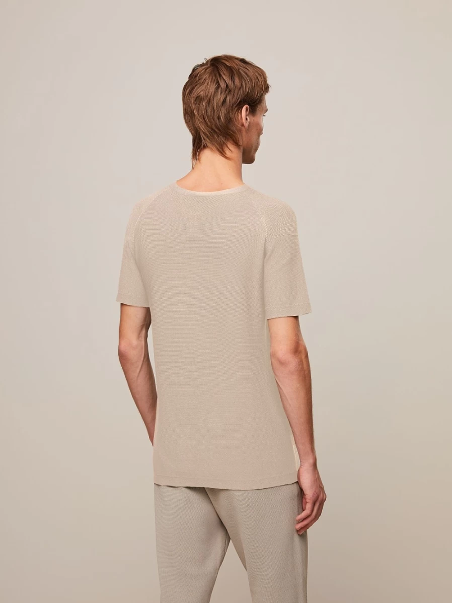 AlphaTauri Men's Sand Seamless 3D Performance Knit T-Shirt for Active Wear