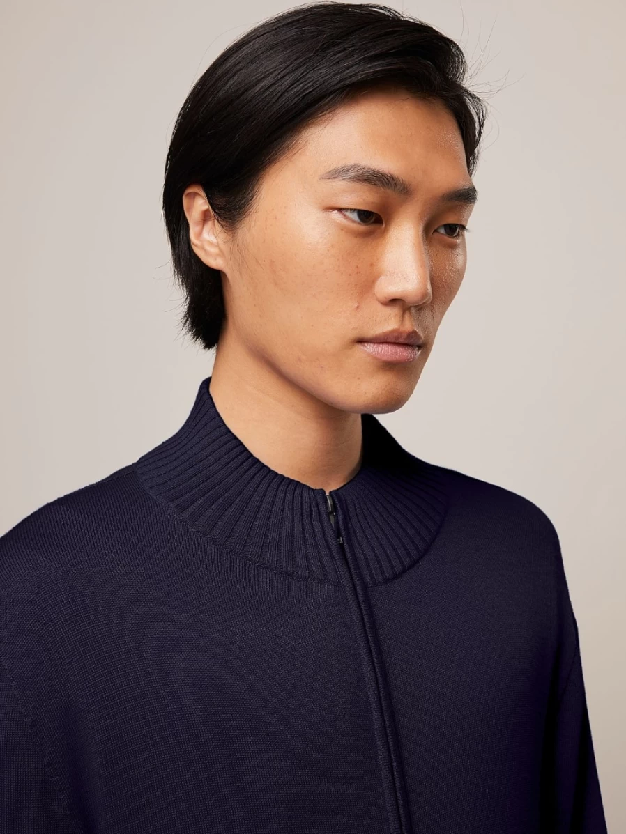AlphaTauri Men's Navy Seamless 3D Knit Jacket - Cashmere & Coolmax® Blend for Comfort