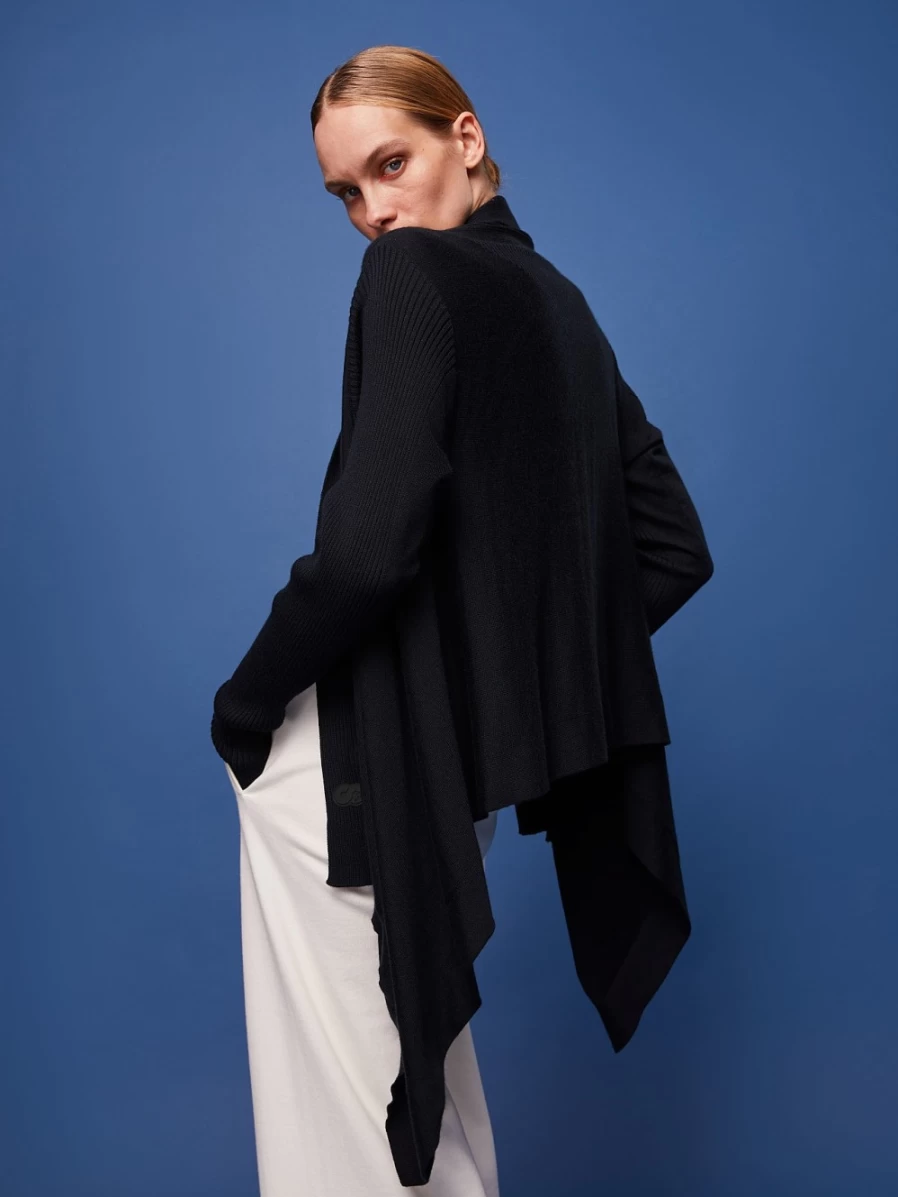 AlphaTauri Women's Black Knit Cashmere-Coolmax® Cardigan Sweater