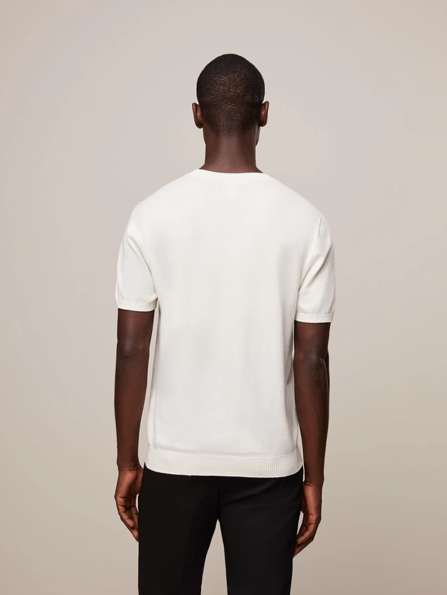 AlphaTauri Men's Ivory Seamless 3D Knit Merino-Blend T-Shirt - Comfort & Style